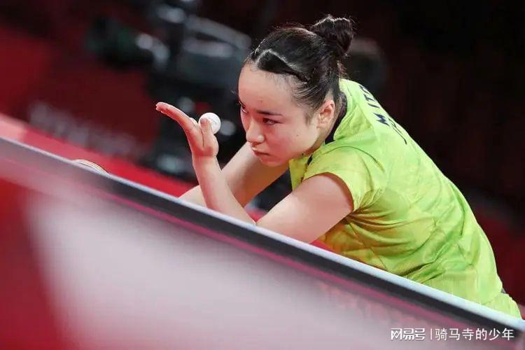 吸引足球迷 吸引足球迷