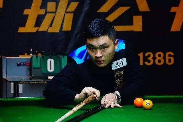 她凭借出色 她凭借出色