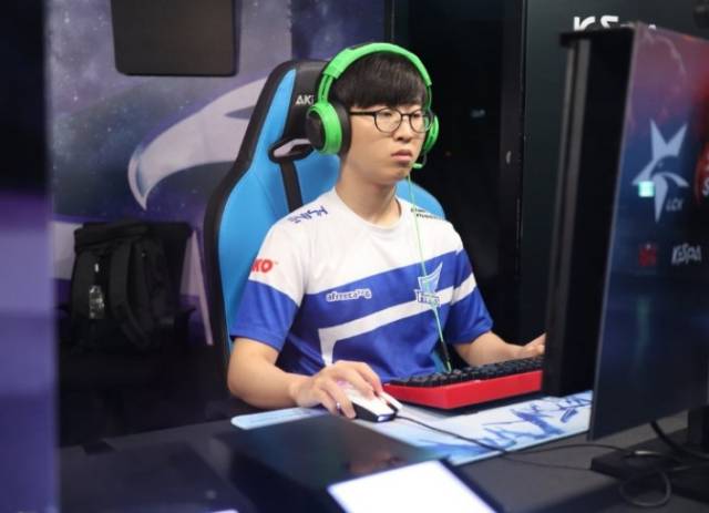 通过胜利贡 通过胜利贡